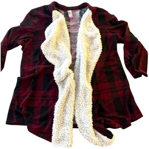 Light weight Sherpa collar sweater with ruched sleeves (1-0048)